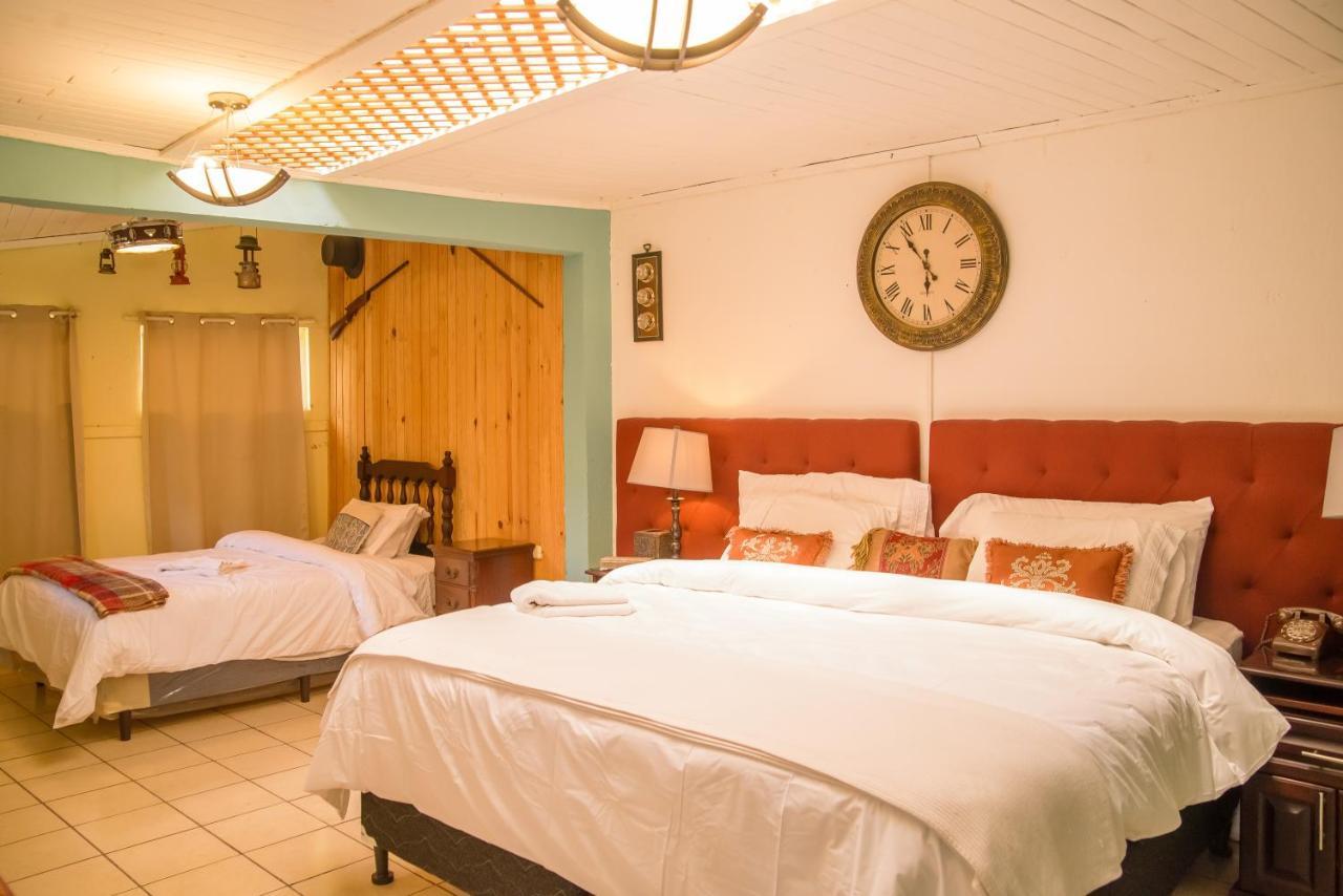 Hotel Vintage "Casa Las Flores" Κετσαλτενάνγκο Εξωτερικό φωτογραφία