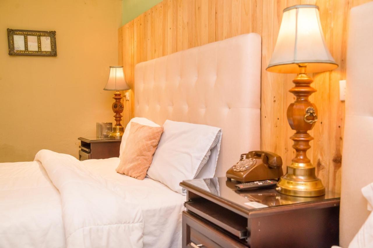 Hotel Vintage "Casa Las Flores" Κετσαλτενάνγκο Εξωτερικό φωτογραφία
