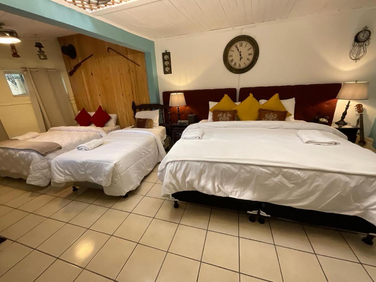 Hotel Vintage "Casa Las Flores" Κετσαλτενάνγκο Εξωτερικό φωτογραφία
