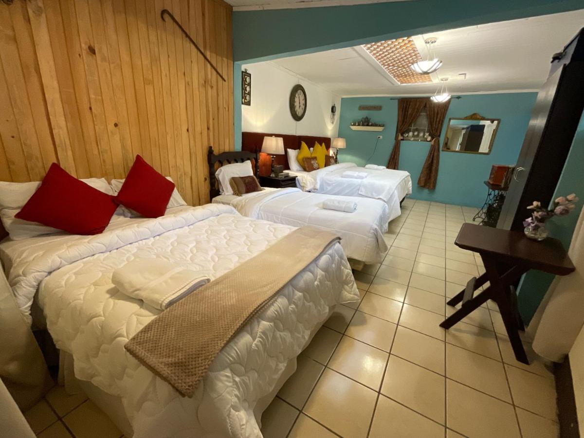 Hotel Vintage "Casa Las Flores" Κετσαλτενάνγκο Εξωτερικό φωτογραφία