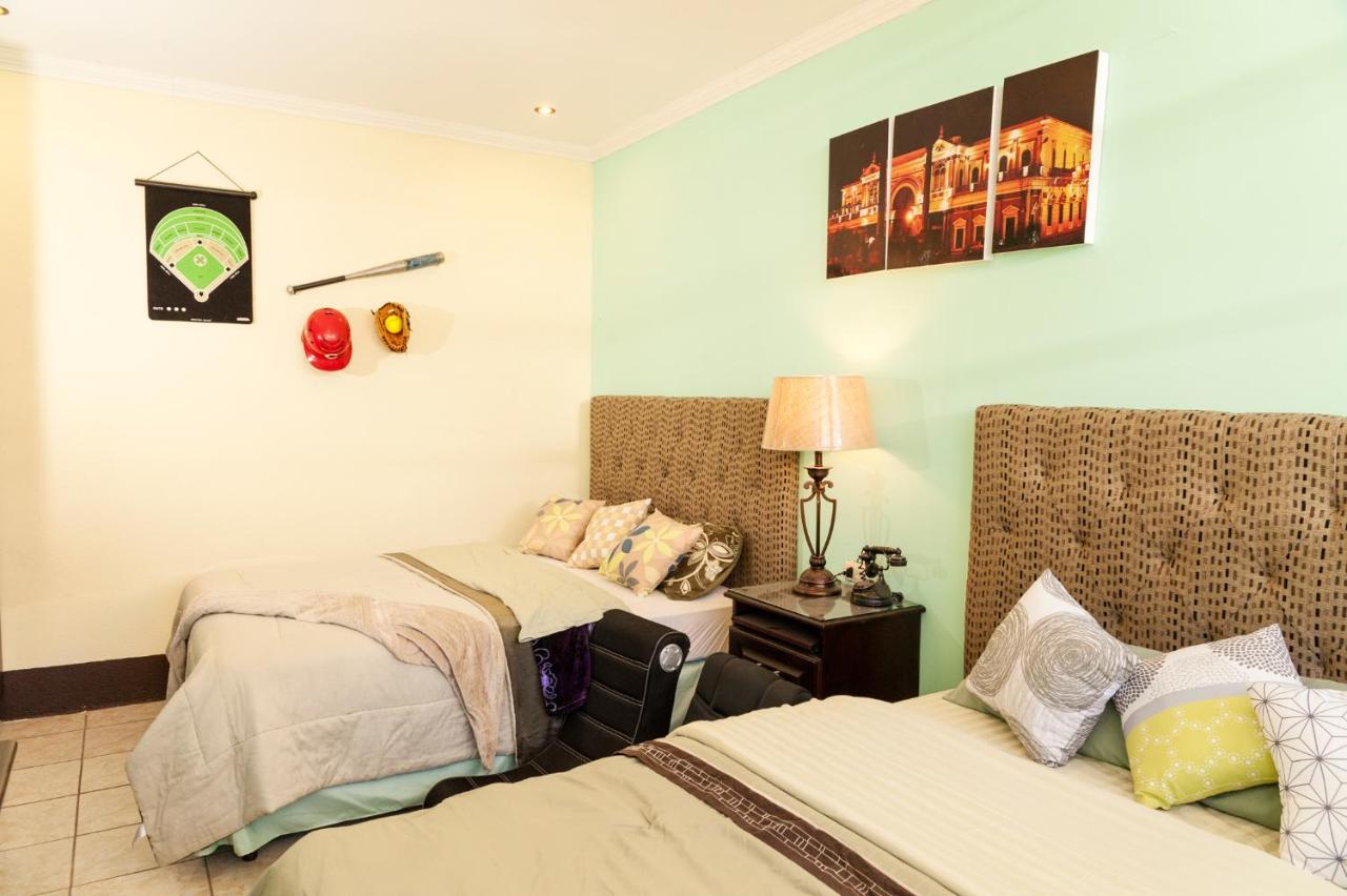 Hotel Vintage "Casa Las Flores" Κετσαλτενάνγκο Εξωτερικό φωτογραφία