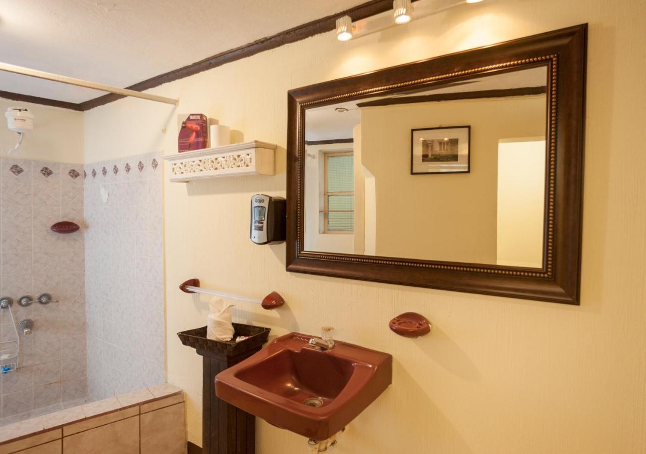 Hotel Vintage "Casa Las Flores" Κετσαλτενάνγκο Εξωτερικό φωτογραφία