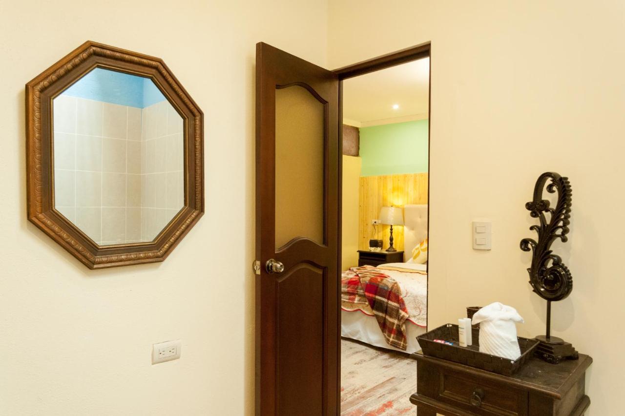Hotel Vintage "Casa Las Flores" Κετσαλτενάνγκο Εξωτερικό φωτογραφία