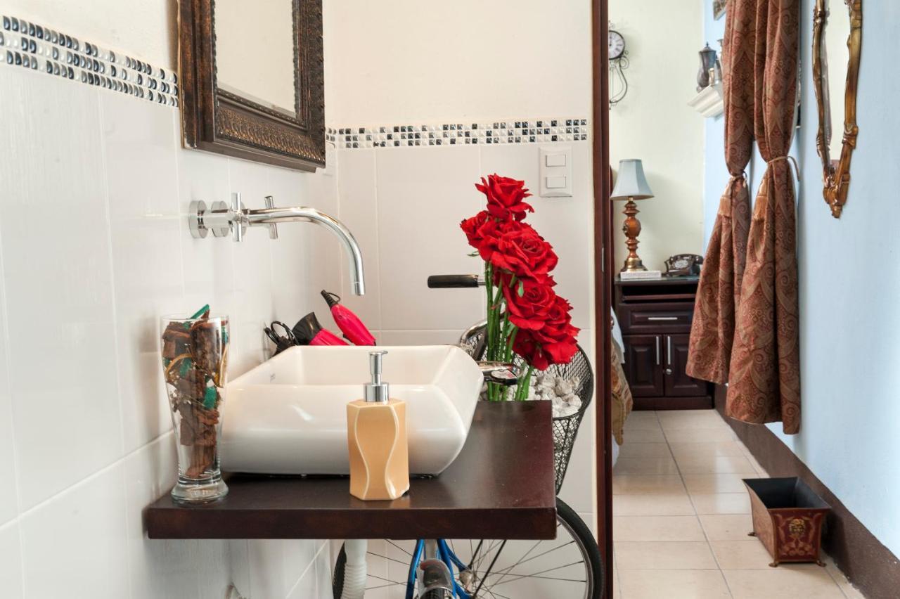 Hotel Vintage "Casa Las Flores" Κετσαλτενάνγκο Εξωτερικό φωτογραφία
